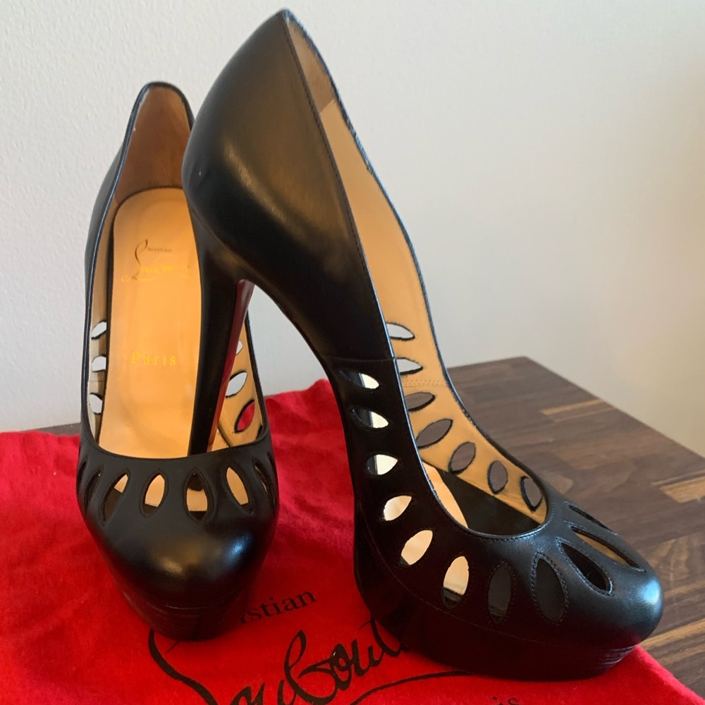 Christian Louboutin Griffita 140 mm Calf/curio Black Size 9B Stiletto Heels